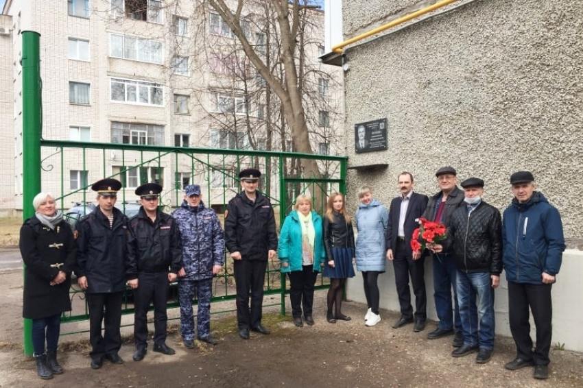 В Котласе почтили память бывшего начальника отдела вневедомственной охраны