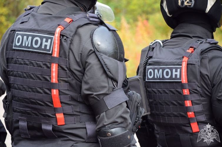 ОМОН помог задержать грабителя