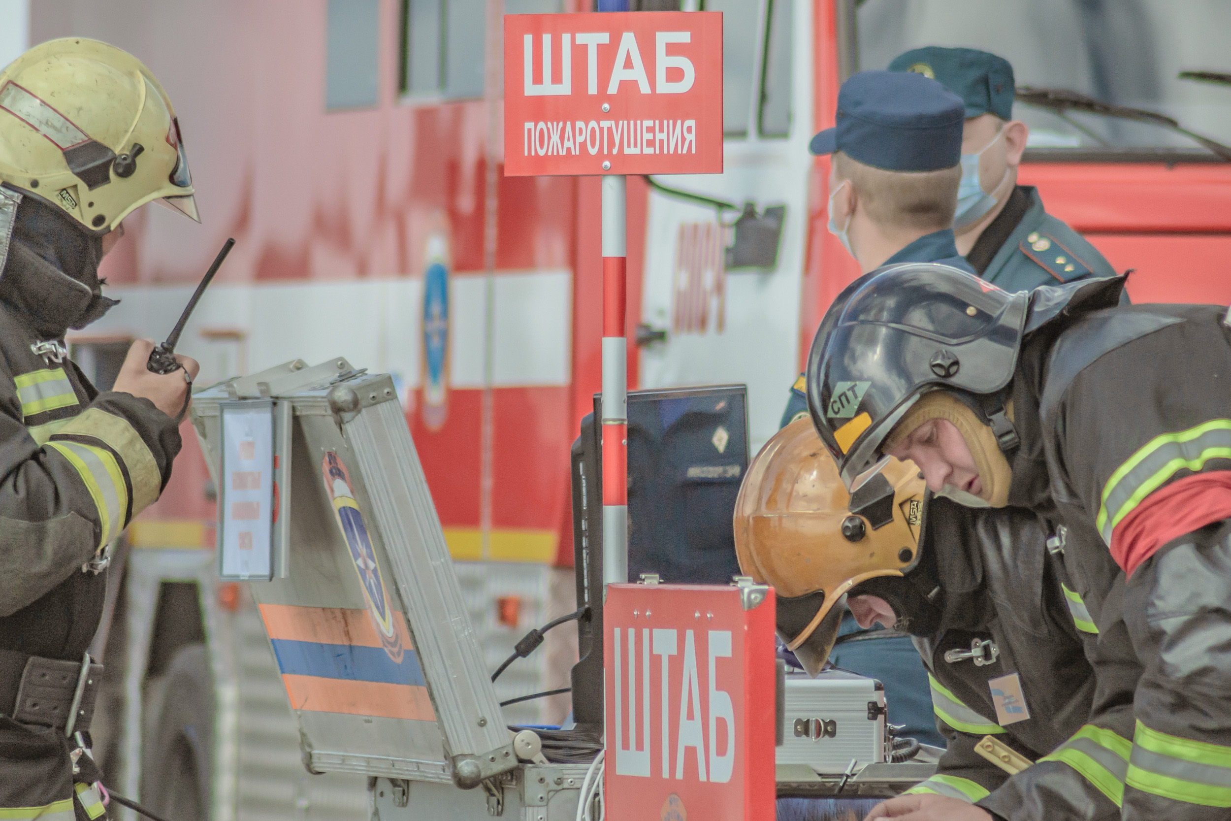  На территории бывшего III Лесозавода в Архангельске прошли масштабные учения