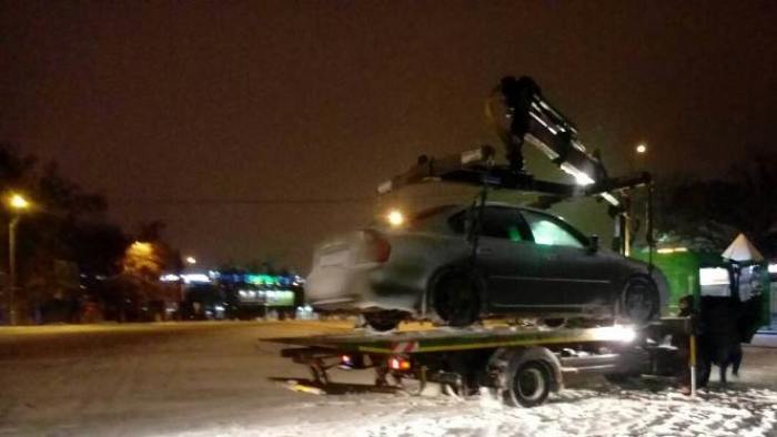 В Холмогорах двое приятелей угнали машину с территории спецстоянки