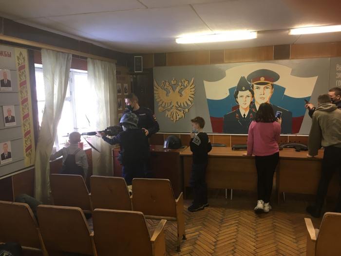 Сотрудники полиции провели экскурсию для детей из детского дома Рембуево