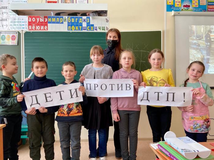 Фото Отделения ГИБДД ОМВД России по Ленскому району