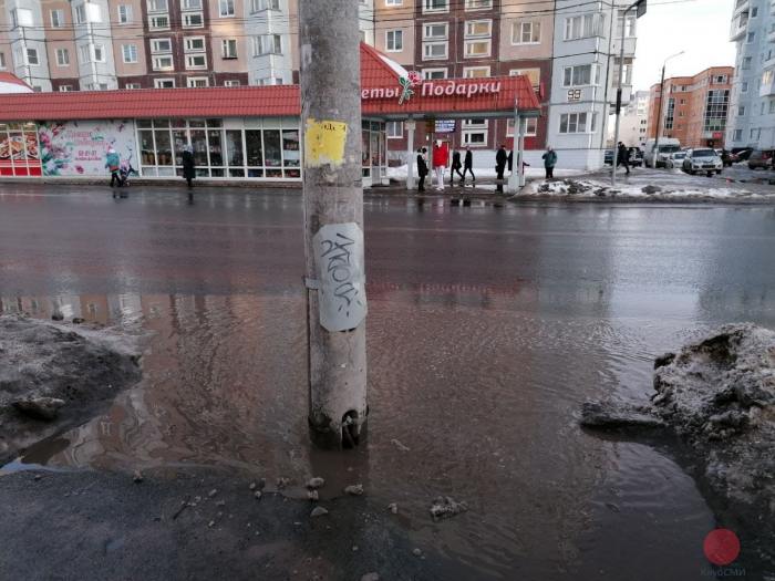 С потеплением пешеходы-северодвинцы начали испытывать трудности