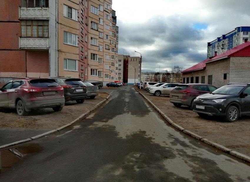 Власти Северодвинска намерены оценить качество ремонта дворовых проездов при помощи эксперта
