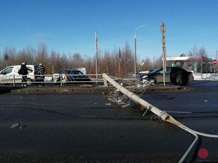 В Северодвинске в результате ДТП перекрыто движение по Архангельскому шоссе