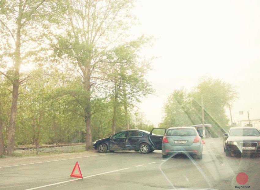 В Северодвинске ДТП стало причиной пробки с острова Ягры