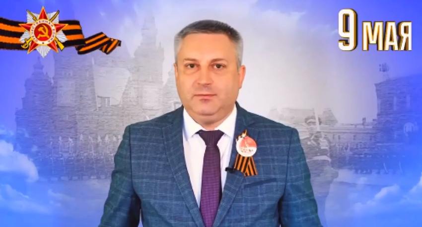 Глава Северодвинска поздравил горожан с Днём Победы