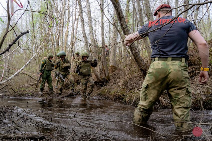 В минувшую пятницу под Архангельском прошел экзамен для бойцов спецподразделений