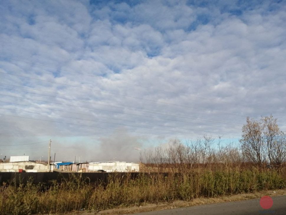 В Северодвинске горит городская свалка