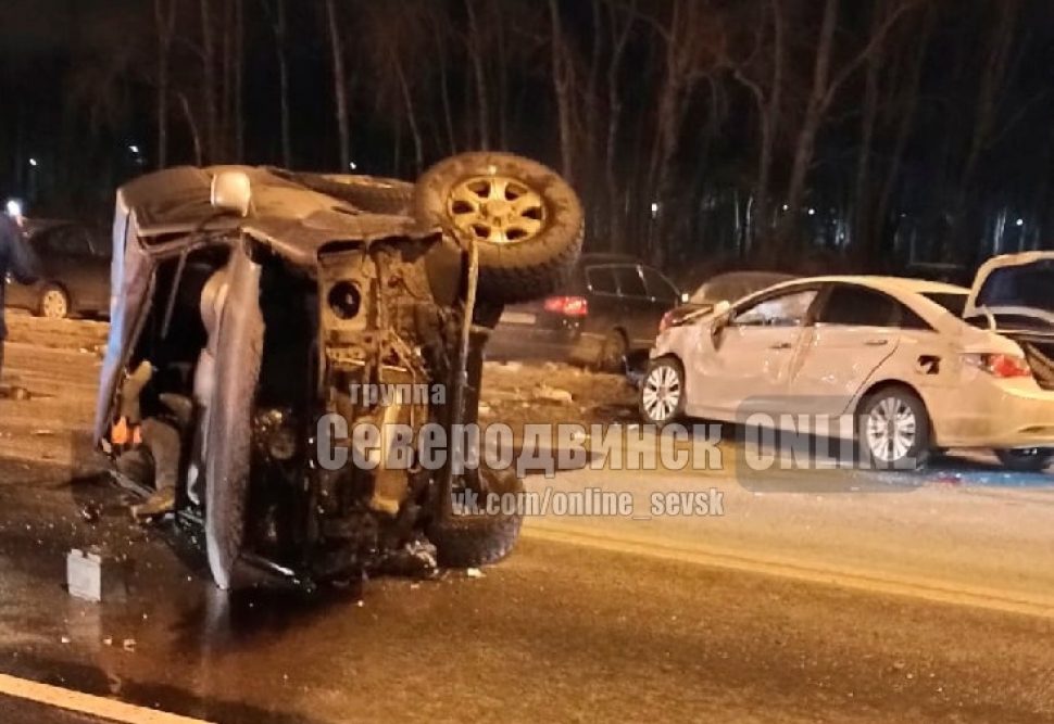 Дтп 28.10. Северодвинск ДТП BMW x6 2019. Авария столкновение автомобилей. Жертвы ДТП Северодвинск. Авария в Северодвинске произошла 2007 год.