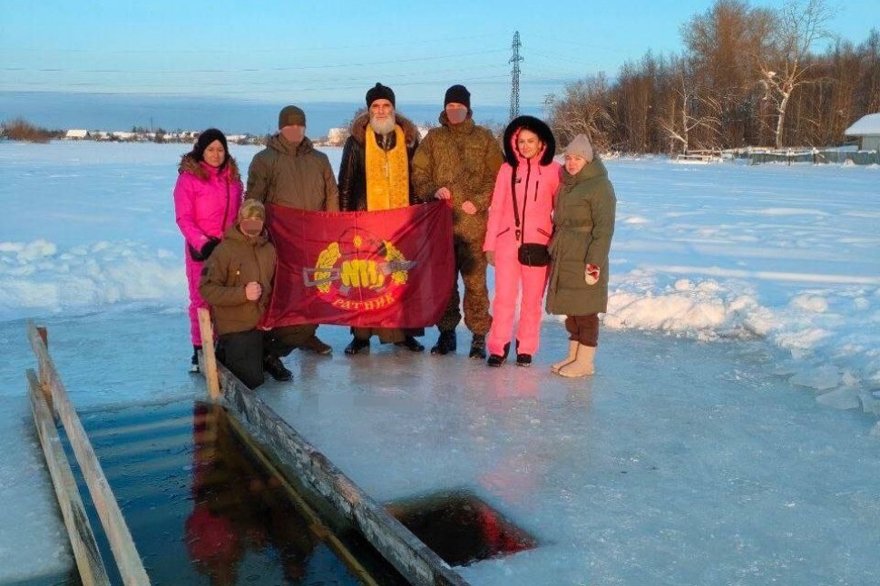 Архангельские росгвардейцы помогли в обустройстве места крещенских купаний