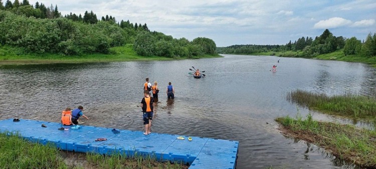 Ребят Холмогорского округа приглашают на бесплатные занятия по гребле на байдарках и каноэ