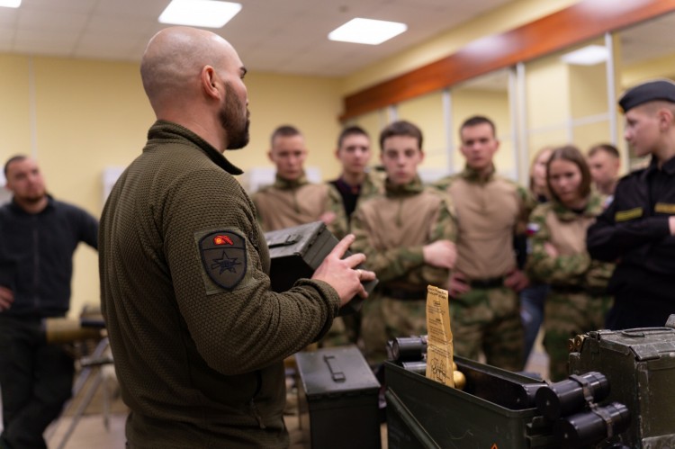 В Архангельске военнослужащие отряда специального назначения «Ратник» приняли участие в проведении военно-медицинской игры