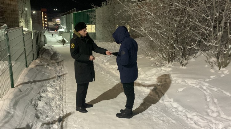 Военные следователи в Гаджиево провели рейд по выявлению нарушений воинского учета среди натурализованных граждан