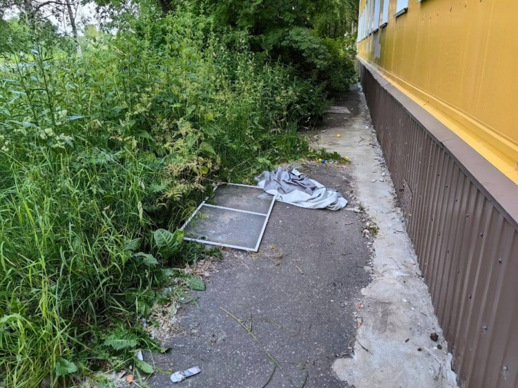 Организована проверка по факту падения ребенка из окна