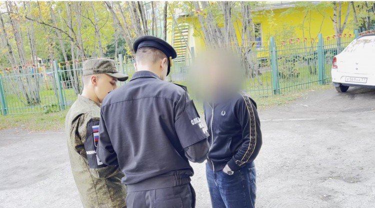 Военные следователи 305 военного следственного отдела провели рейд по выявлению мигрантов, не вставших на воинский учет