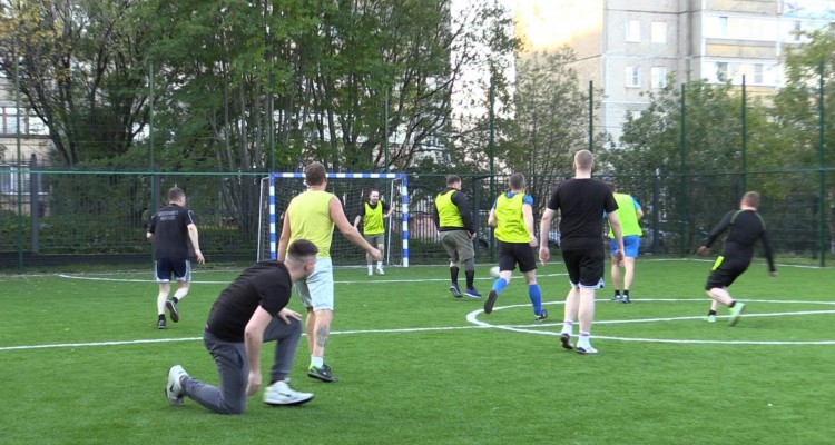 Следователи Северного флота провели товарищеский матч по футболу