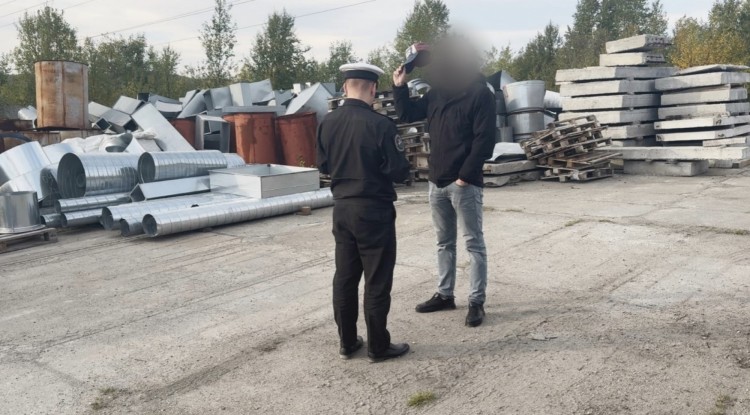 Военные следователи провели в Североморске рейд по выявлению натурализованных граждан, не вставших на воинский учет