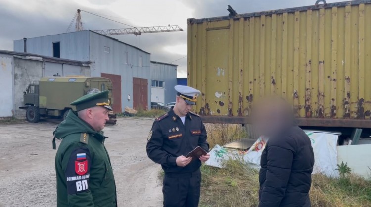 Военные следователи Северодвинска провели рейд по выявлению натурализованных граждан, не вставших на воинский учет