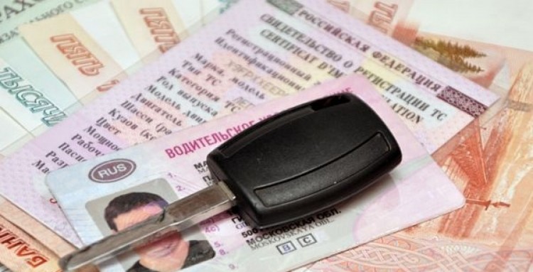 Водителя с поддельными правами задержали в Котласе