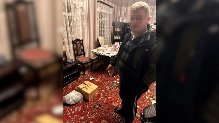 Жителю Архангельска грозит до 10 лет лишения свободы за хранение наркотиков