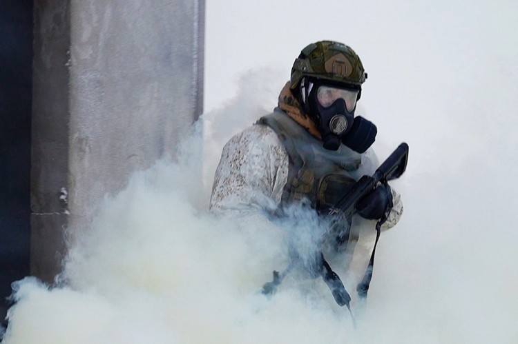 Архангельский спецназ Росгвардии провел занятие с проверкой на психологическую устойчивость