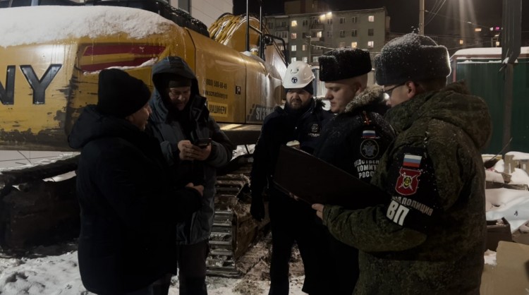 Военные следователи провели в Мурманске рейд по выявлению натурализованных граждан, не вставших на воинский учет  