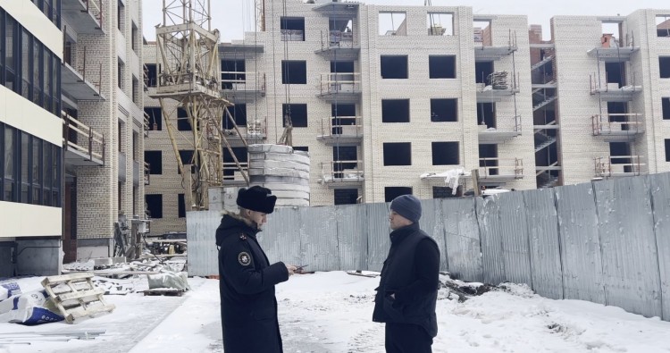 В Северодвинске военные следователи искали натурализованных граждан, не вставших на воинский учет