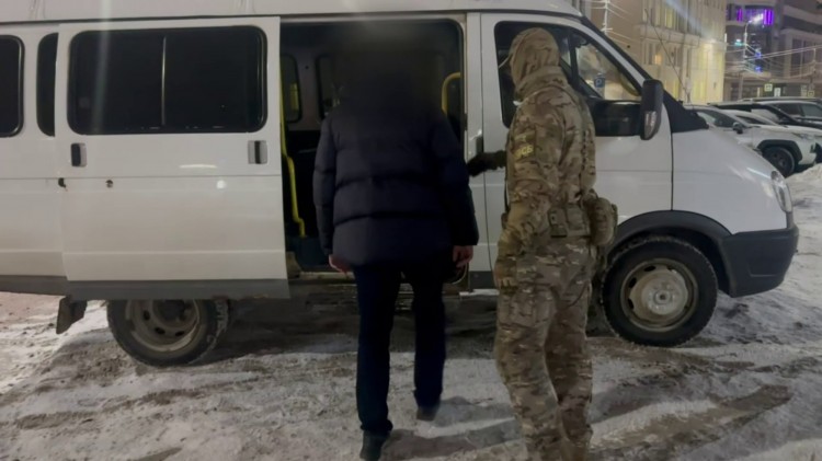 Житель Архангельска подозревается в финансировании экстремистской организации.