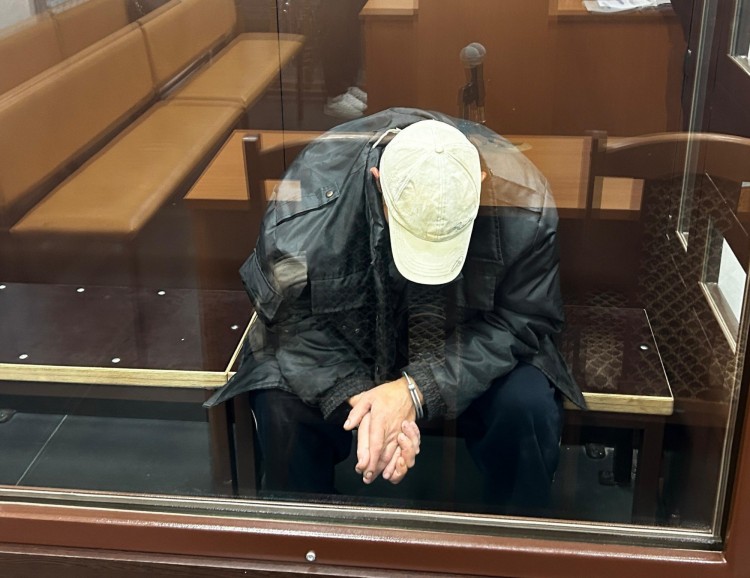 Житель поселка Коноша во время обыска у него дома убил одного полицейского и ранил второго 