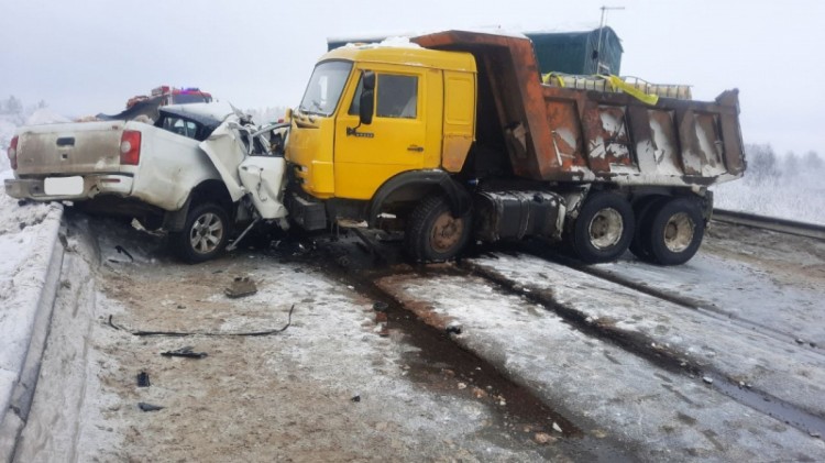 Сотрудники полиции Котласского округа устанавливают обстоятельства ДТП с пострадавшим